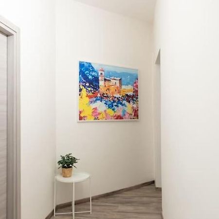 Private Room: The Port Apartment Scirocco Livorno Kültér fotó